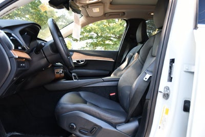 2024 Volvo XC90 Recharge Plug-In Hybrid T8 Plus Bright Theme 7 Passenger