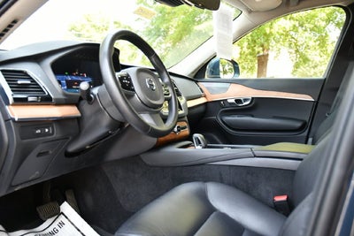 2024 Volvo XC90 Recharge Plug-In Hybrid T8 Plus Bright Theme 7 Passenger