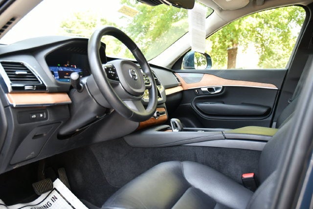 2024 Volvo XC90 Recharge Plug-In Hybrid T8 Plus Bright Theme 7 Passenger