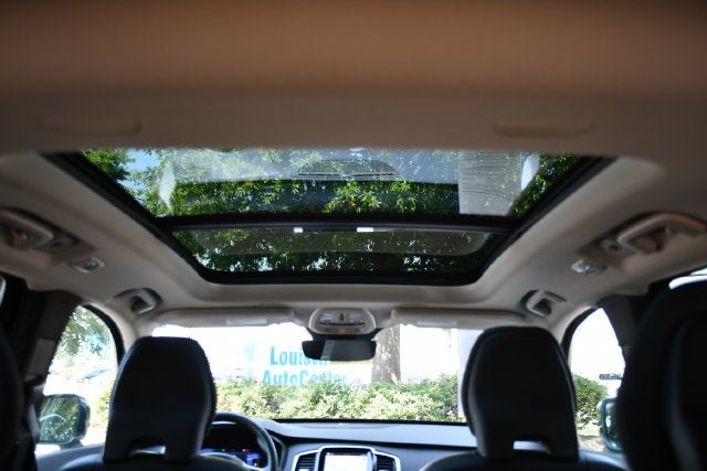 2024 Volvo XC90 Recharge Plug-In Hybrid T8 Plus Bright Theme 7 Passenger