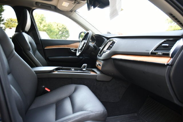 2024 Volvo XC90 Recharge Plug-In Hybrid T8 Plus Bright Theme 7 Passenger