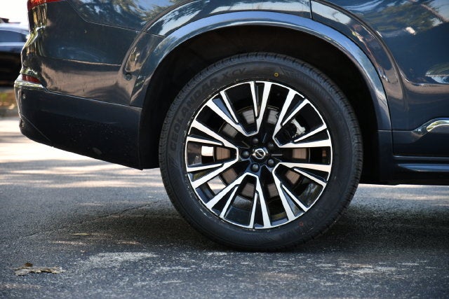 2023 Volvo XC90 Recharge Plug-In Hybrid T8 Plus Bright Theme 7 Passenger