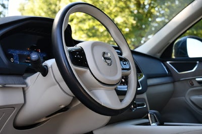 2023 Volvo XC90 Recharge Plug-In Hybrid T8 Plus Bright Theme 7 Passenger