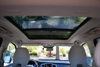 2023 Volvo XC90 Recharge Plug-In Hybrid T8 Plus Bright Theme 7 Passenger