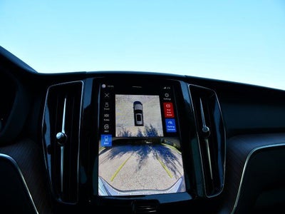 2024 Volvo XC60 Recharge Plug-In Hybrid T8 Plus Dark Theme
