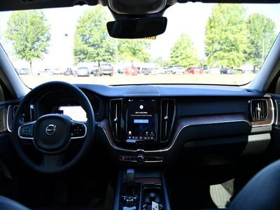 2024 Volvo XC60 Recharge Plug-In Hybrid T8 Plus Dark Theme