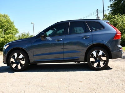 2024 Volvo XC60 Recharge Plug-In Hybrid T8 Plus Dark Theme