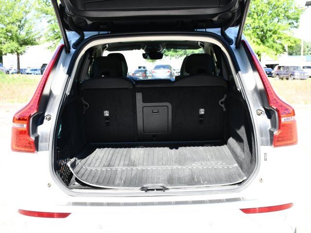 2024 Volvo XC60 Recharge Plug-In Hybrid Ultimate