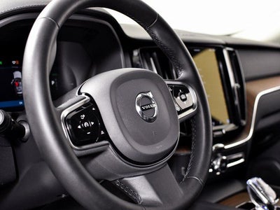 2024 Volvo XC60 Recharge Plug-In Hybrid Ultimate