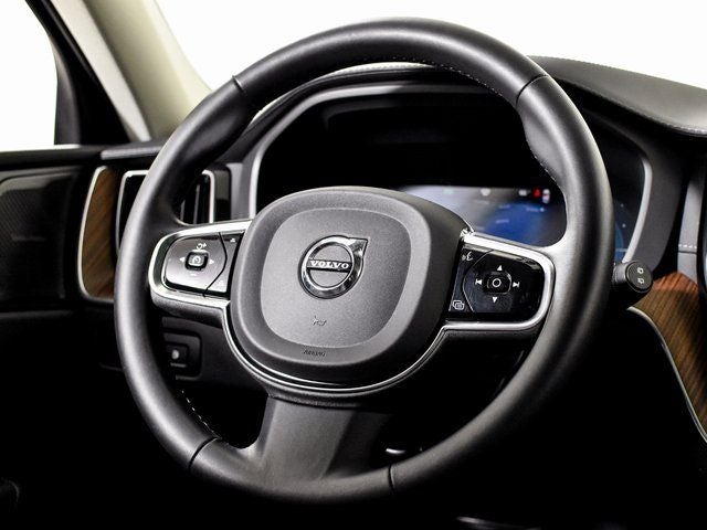 2024 Volvo XC60 Recharge Plug-In Hybrid Ultimate