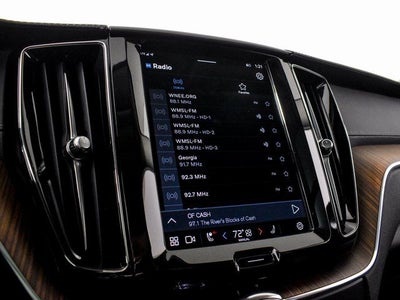 2024 Volvo XC60 Recharge Plug-In Hybrid Ultimate