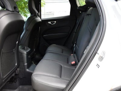 2025 Volvo XC60 Plug-In Hybrid T8 Plus