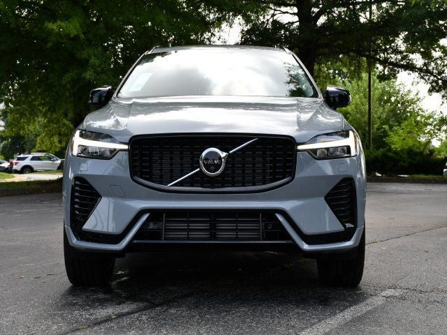 2025 Volvo XC60 T8 Plus Dark AWD's photo