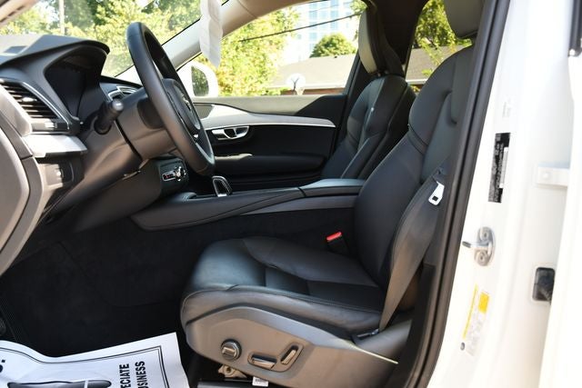 2024 Volvo XC90 B5 Core