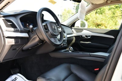 2024 Volvo XC90 B5 Core