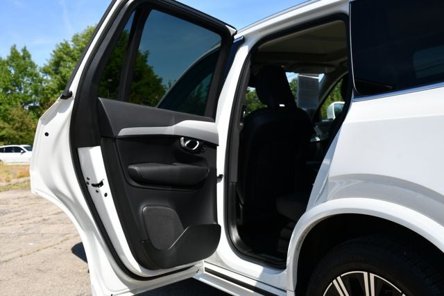 2024 Volvo XC90 B5 Core
