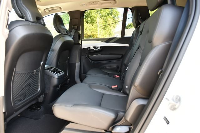 2024 Volvo XC90 B5 Core