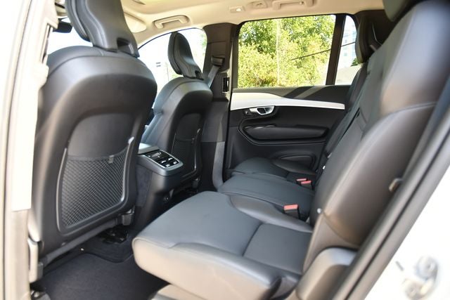 2024 Volvo XC90 B5 Core