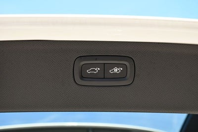 2024 Volvo XC90 B5 Core
