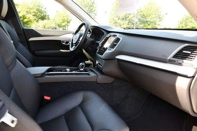 2024 Volvo XC90 B5 Core