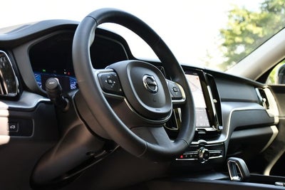 2024 Volvo XC60 B5 Core
