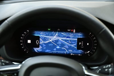 2024 Volvo XC60 B5 Plus Dark Theme