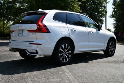 2024 Volvo XC60 B5 Plus Dark Theme