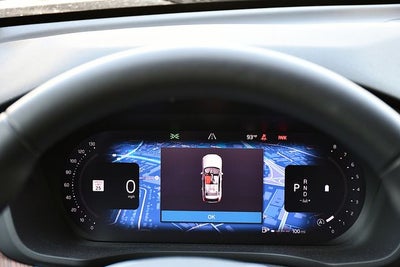 2024 Volvo XC60 B5 Plus Dark Theme