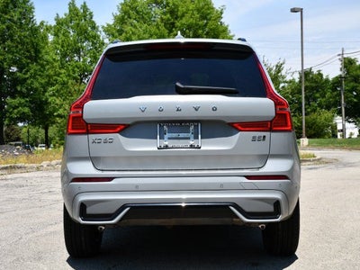 2024 Volvo XC60 B5 Plus Dark Theme