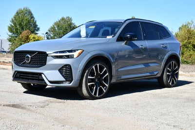 2024 Volvo XC60 B5 Ultimate Dark Theme