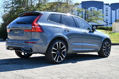 2024 Volvo XC60 B5 Ultimate Dark Theme