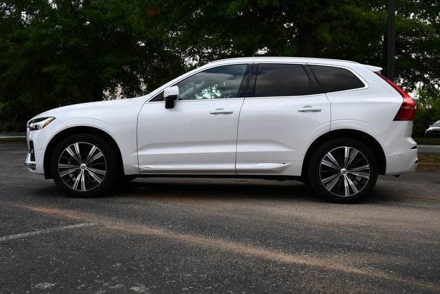 2023 Volvo XC60 B5 Plus Bright Theme
