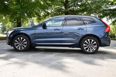 2023 Volvo XC60 B5 Plus Dark Theme