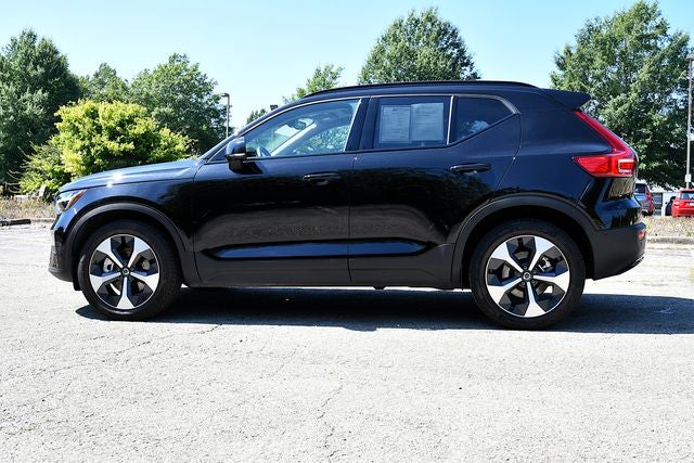 2026 Volvo XC40 B5 Plus