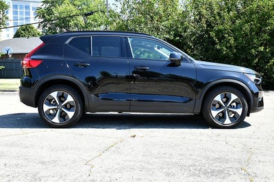 2026 Volvo XC40 B5 Plus