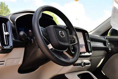 2026 Volvo XC40 B5 Plus