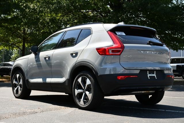 2026 Volvo XC40 B5 Plus