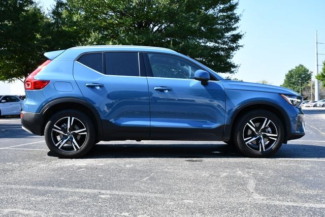 2024 Volvo XC40 B5 Core
