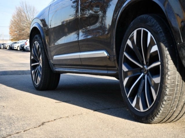 2025 Volvo XC90 B5 Plus 2025.5