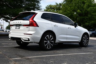 2025 Volvo XC60 B5 Plus
