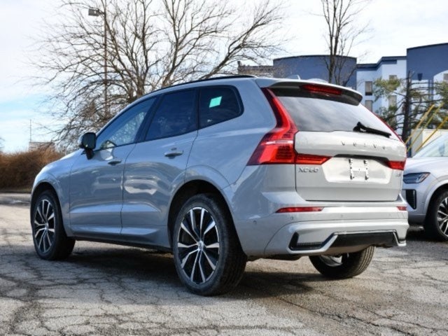 2025 Volvo XC60 B5 Plus