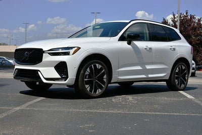 2026 Volvo XC60 B5 Plus
