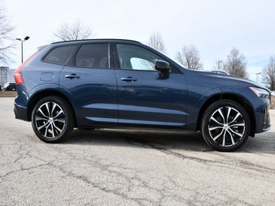 2025 Volvo XC60 B5 Plus