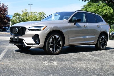 2026 Volvo XC60 B5 Plus