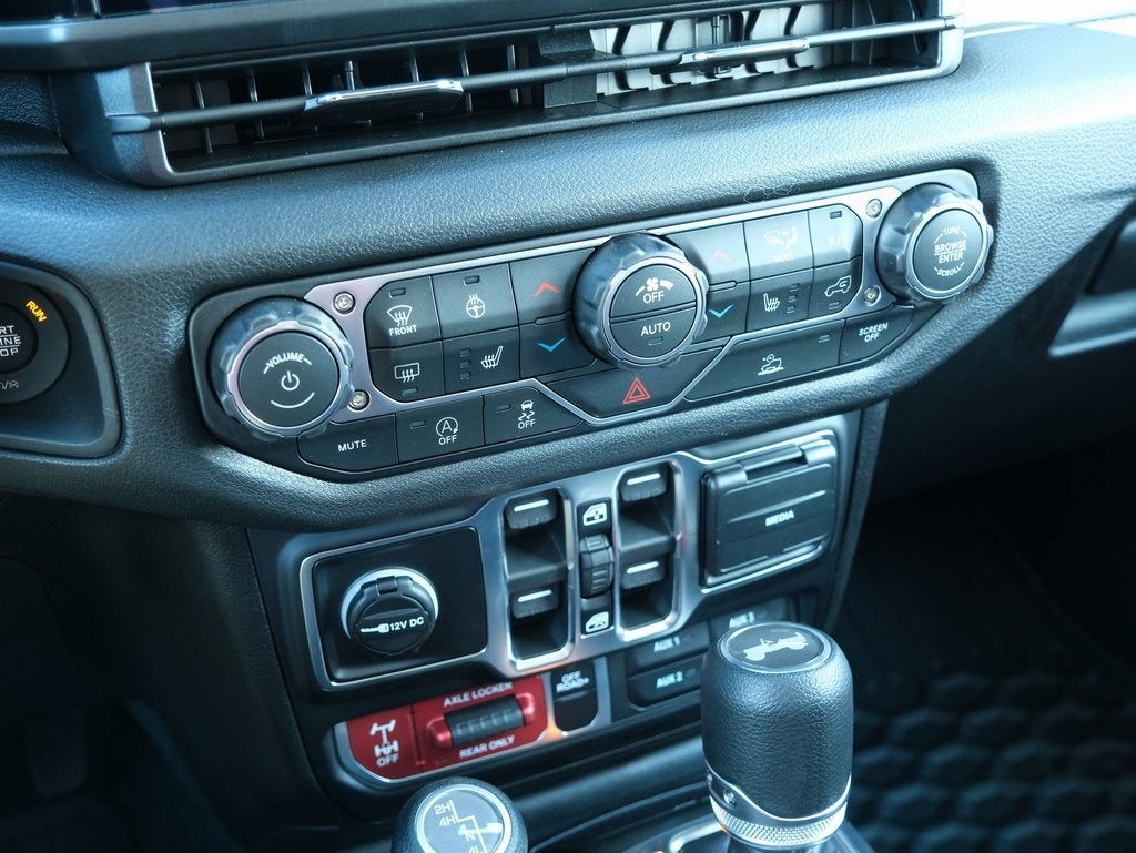 2026 Jeep Wrangler Willys Rocky Ridge