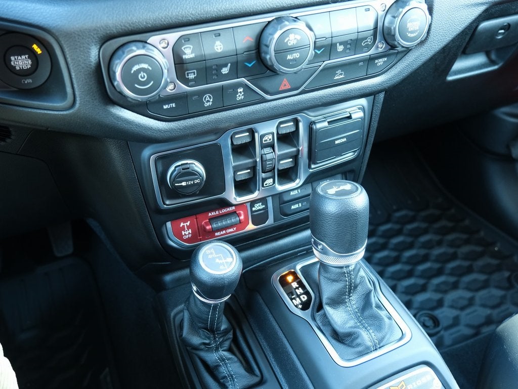 2026 Jeep Wrangler Willys Rocky Ridge