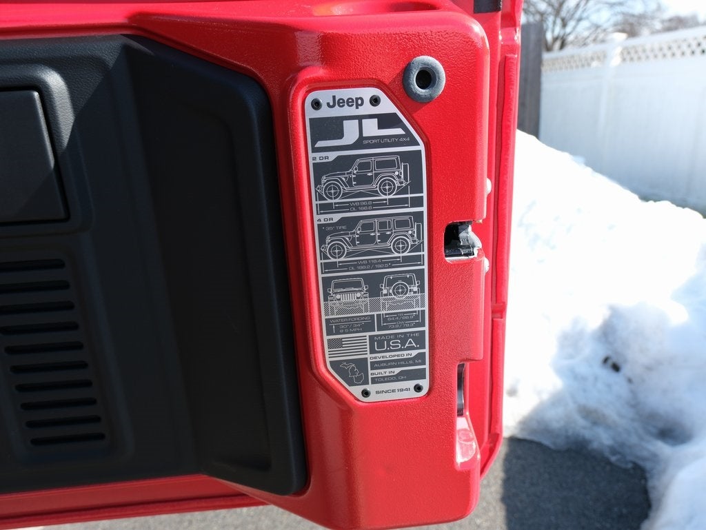 2026 Jeep Wrangler Willys Rocky Ridge