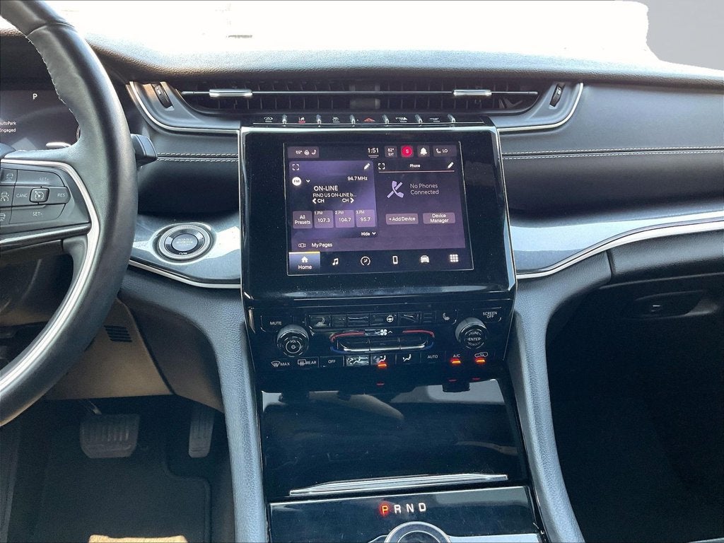 2022 Jeep Grand Cherokee Altitude