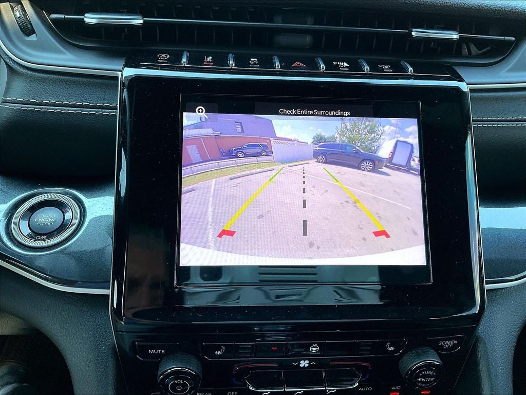2022 Jeep Grand Cherokee Altitude