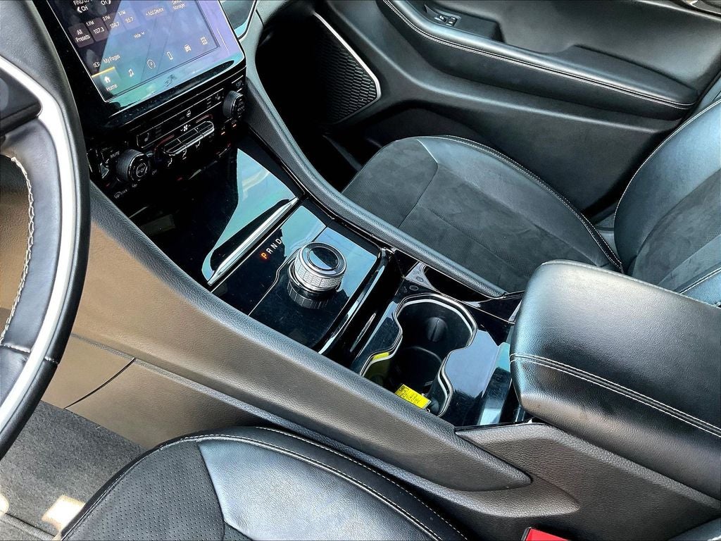 2022 Jeep Grand Cherokee Altitude